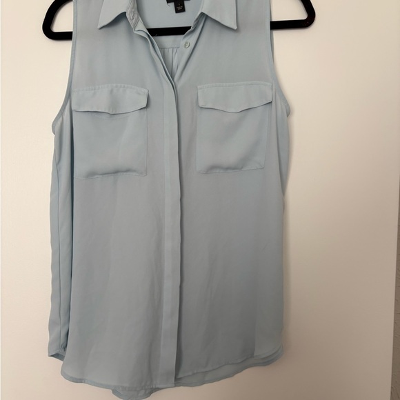 Ann Taylor Soft Blue Sleeveless Blouse - Picture 1 of 4